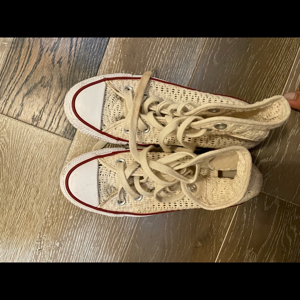 Converse